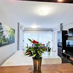 Aa Guest - Sur Sea Views Eco Apartment